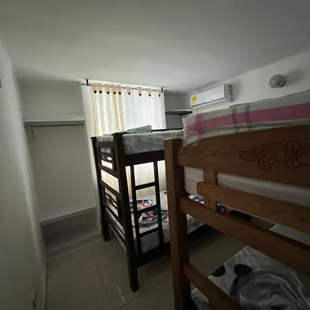 Confortable Apartamento En Hermoso Condominio.